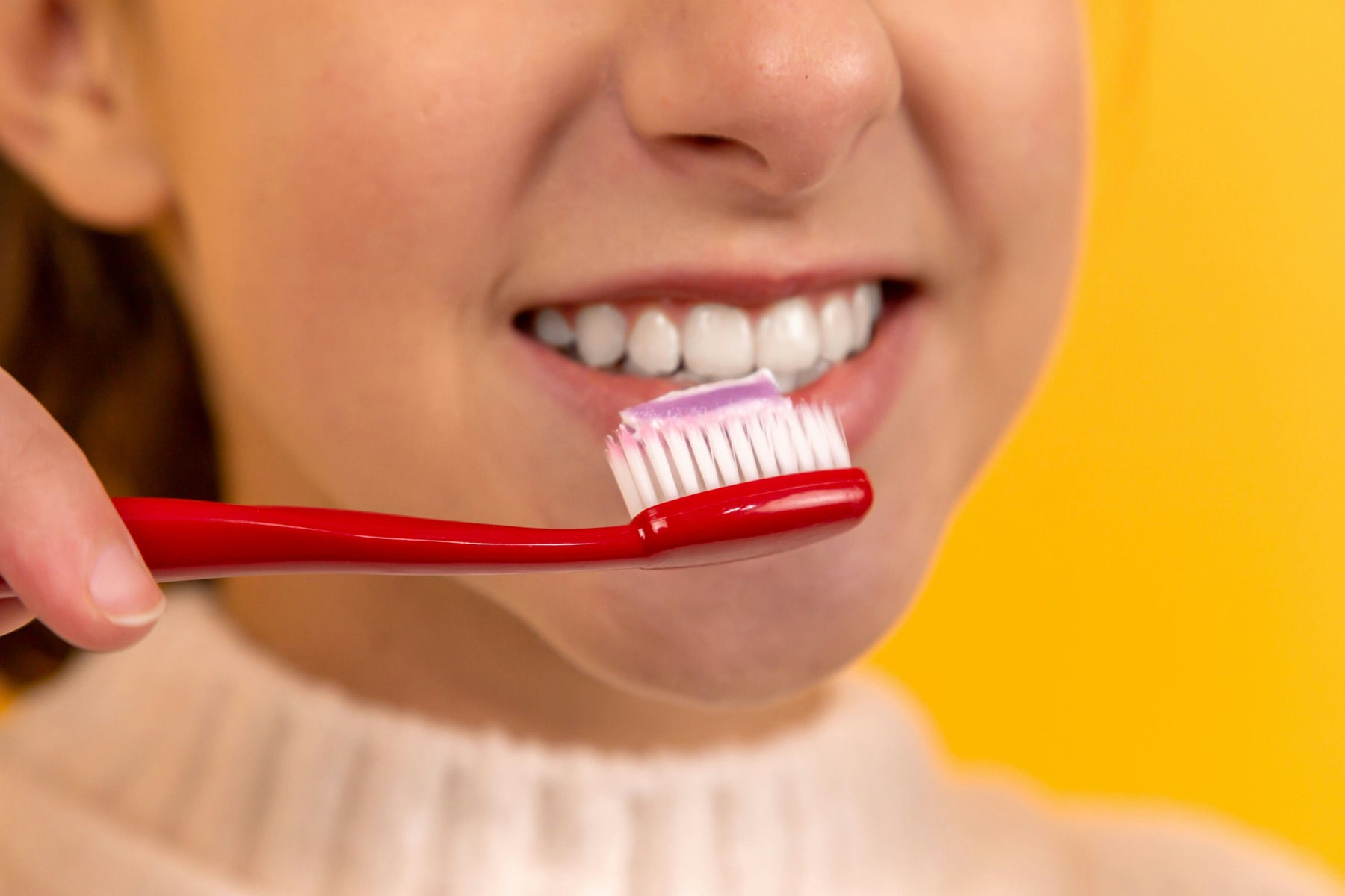 Top 7 tips on getting a child with sensory needs to brush their teeth
